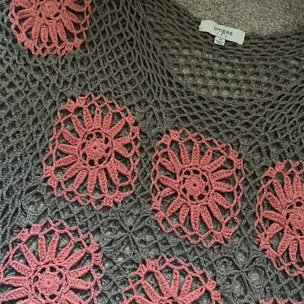 Umgee Crochet Top - Picture 2 of 2